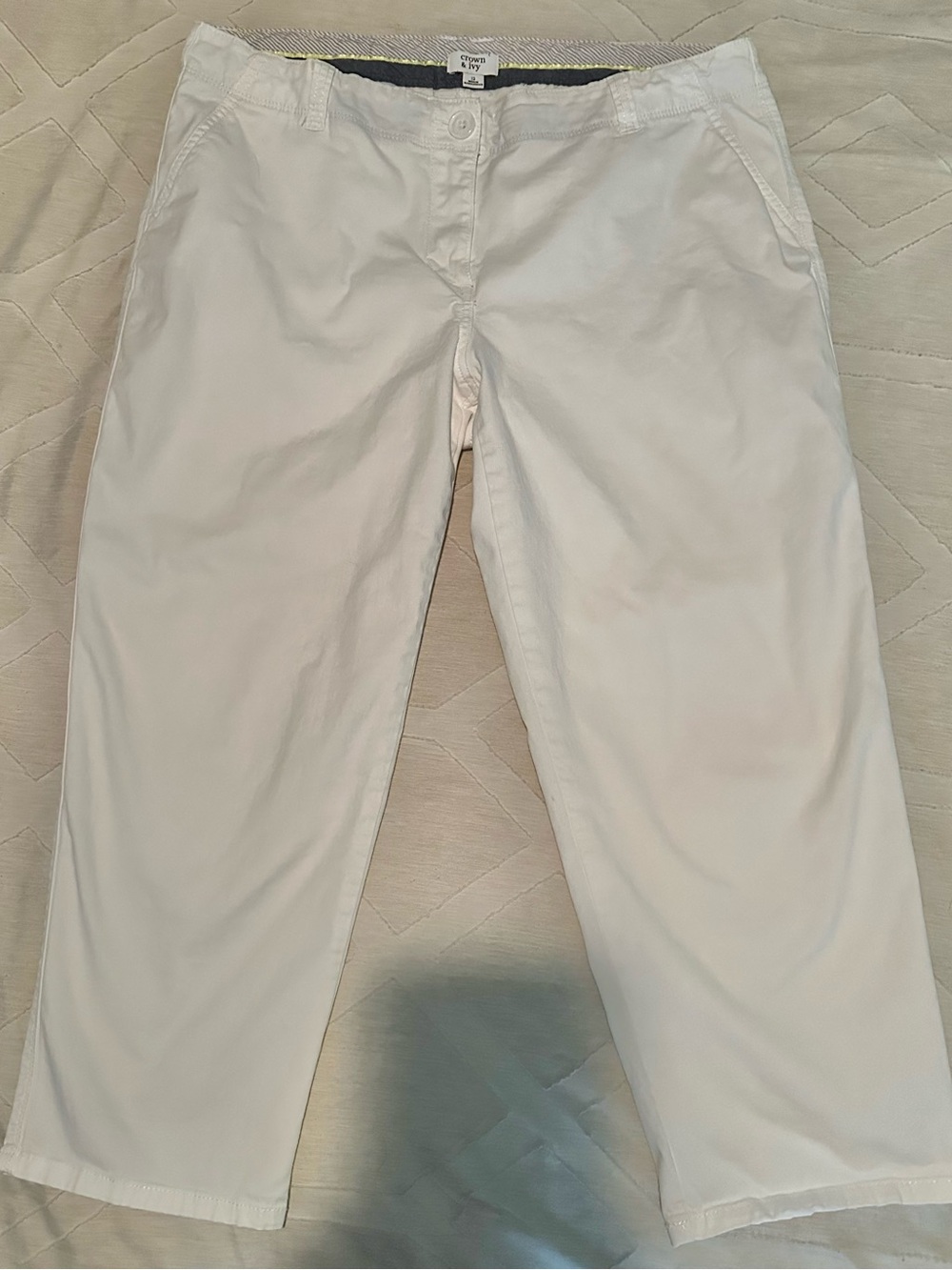 Crown & Ivy Capris